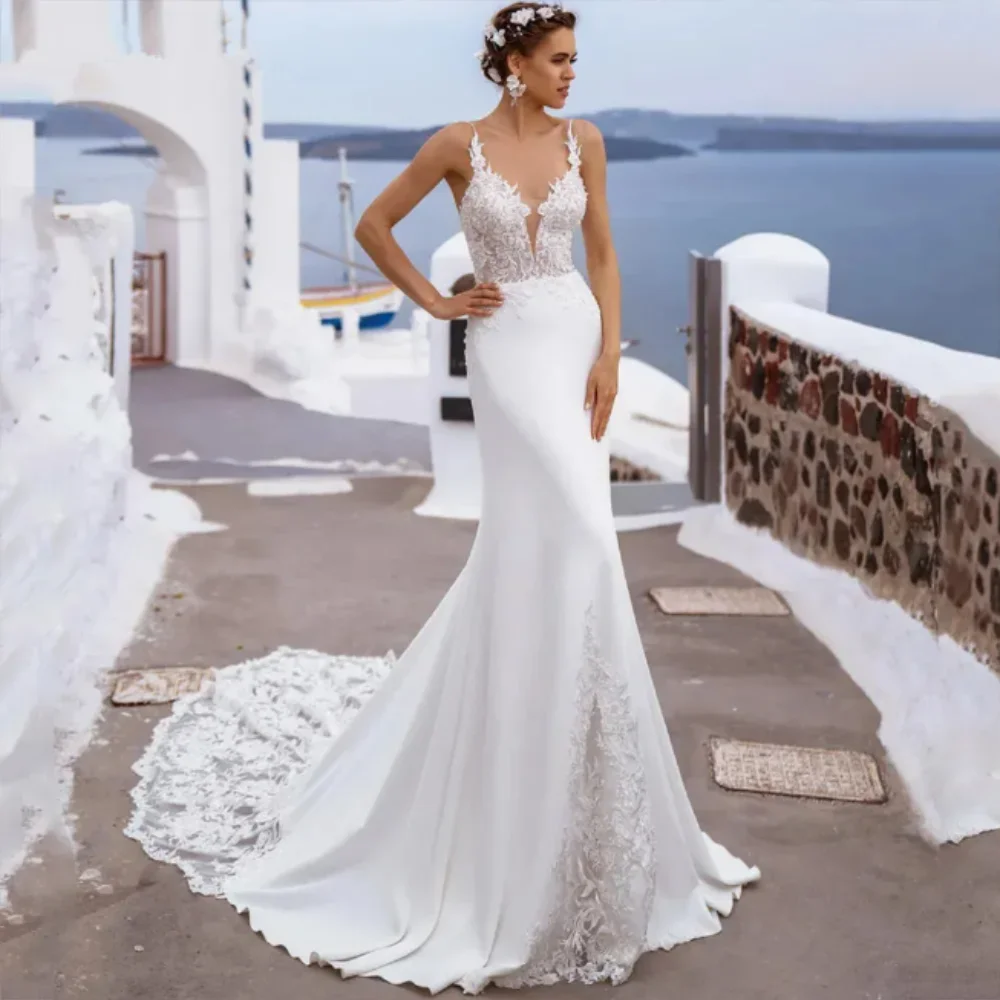 Vestido De Novia De sirena con cuello en V, tirantes finos moderno con traje De Novia, apliques De encaje, Espalda descubierta, ilusión