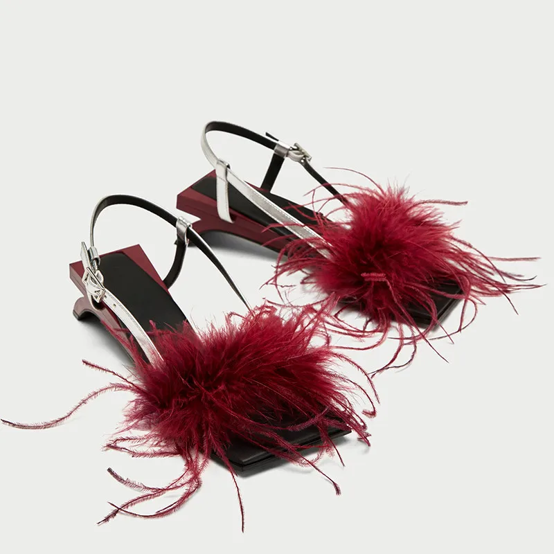 Feather Decor sandali da donna Strange Heel Gladiator Fur Pumps Ladies Square Toe Red tacchi alti Designer Summer Beach Shoes