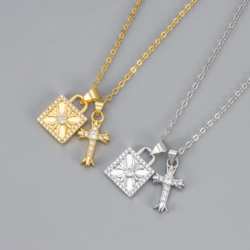

Full Diamond Cross Square Plate Necklace New Light Luxury All-Match Niche High-Grade Exquisite Micro-Inlaid Clavicle Chain