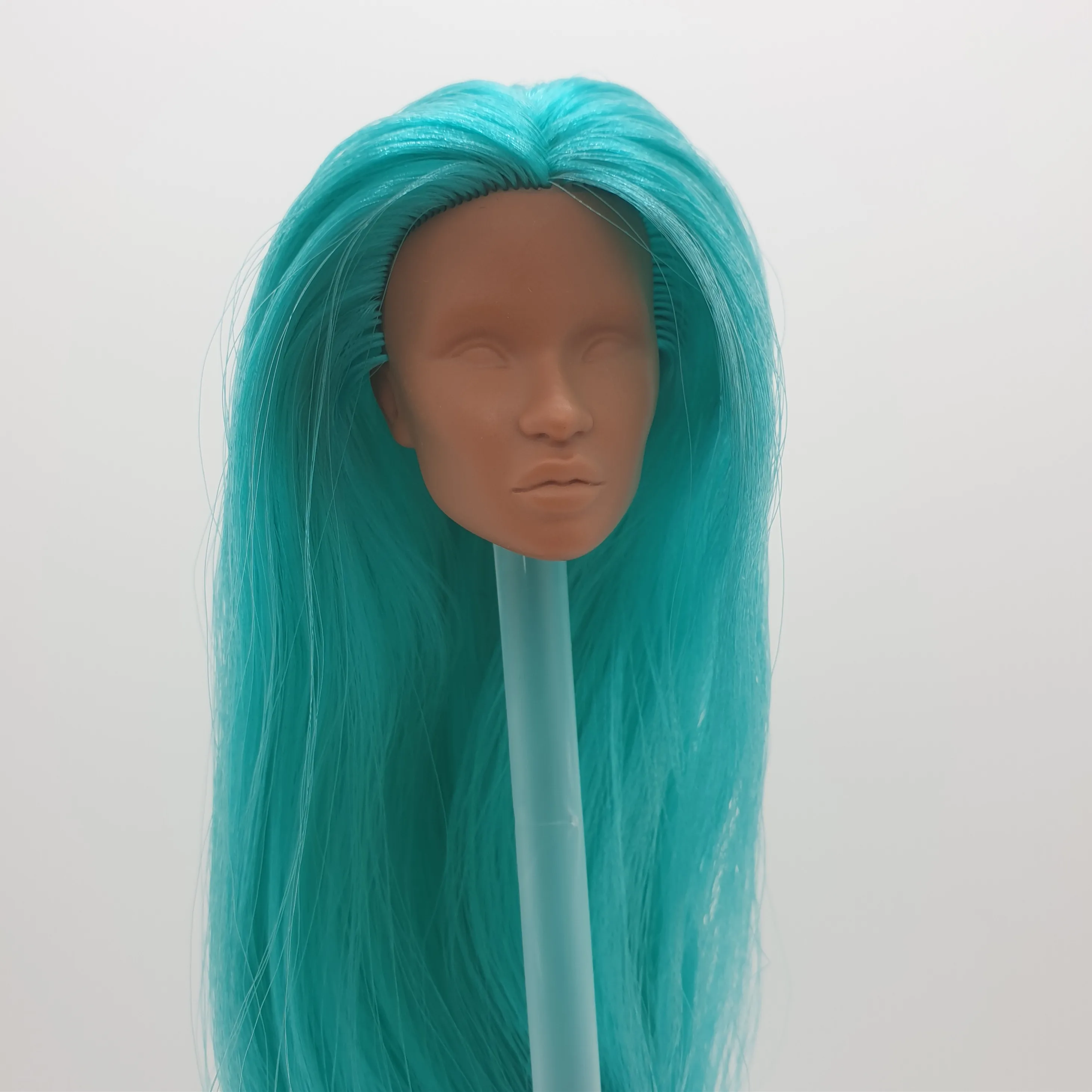 Fashion Royalty Green Color Hair Reroot Light Honey Skin Dominique Makeda 1/6 Scale Integrity Blank Doll Head