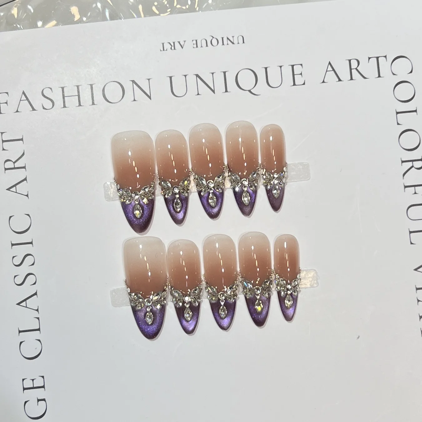 

10PcsHandmade Long Oval French Press On Nails Glitter Purple Cat Eye Blush Full Cover Diamond Design Fake Nail Wearable Nail Art