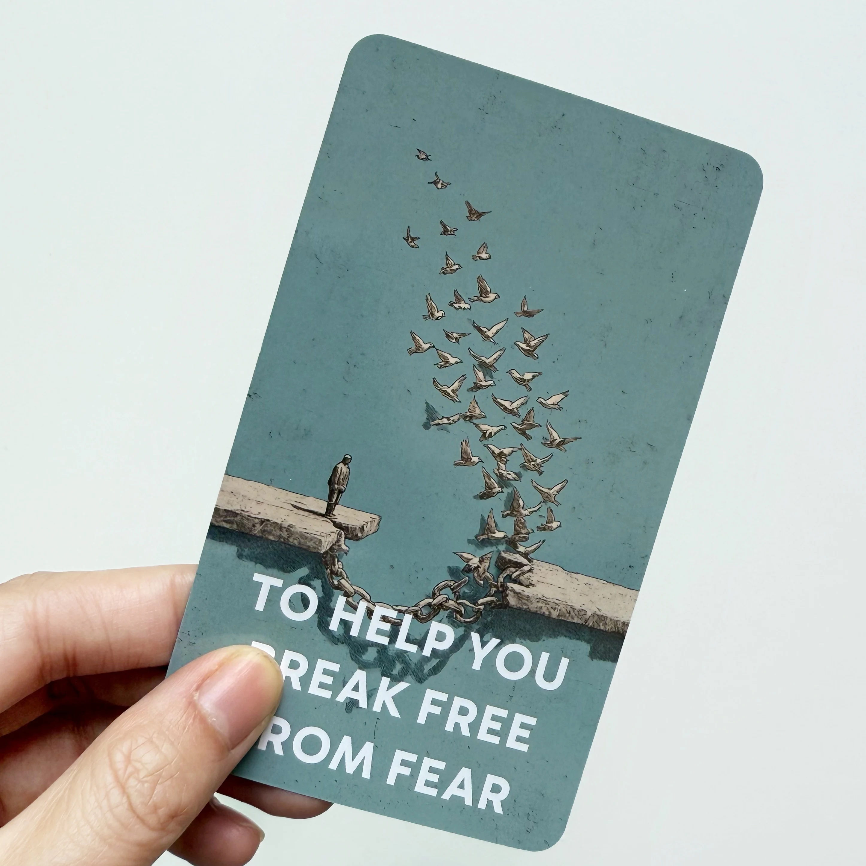 همسات لماذا - 56 بطاقة أوراكل توجيهية للوضوح والنمو الشخصي، 12*7 سم، سطح أوراكل، النسخة الإنجليزية