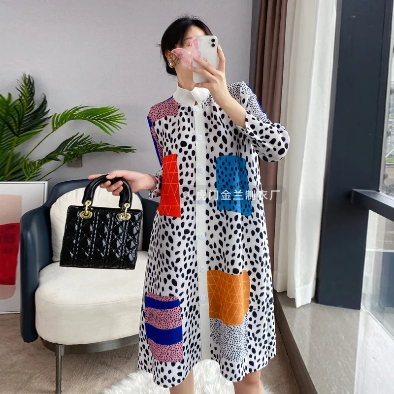 Miyake Pleated Printed Polka Dot Dress Women 2023 Spring Autumn Chinese Stand Collar Breasted Loose Large Size Mid-Length Coat