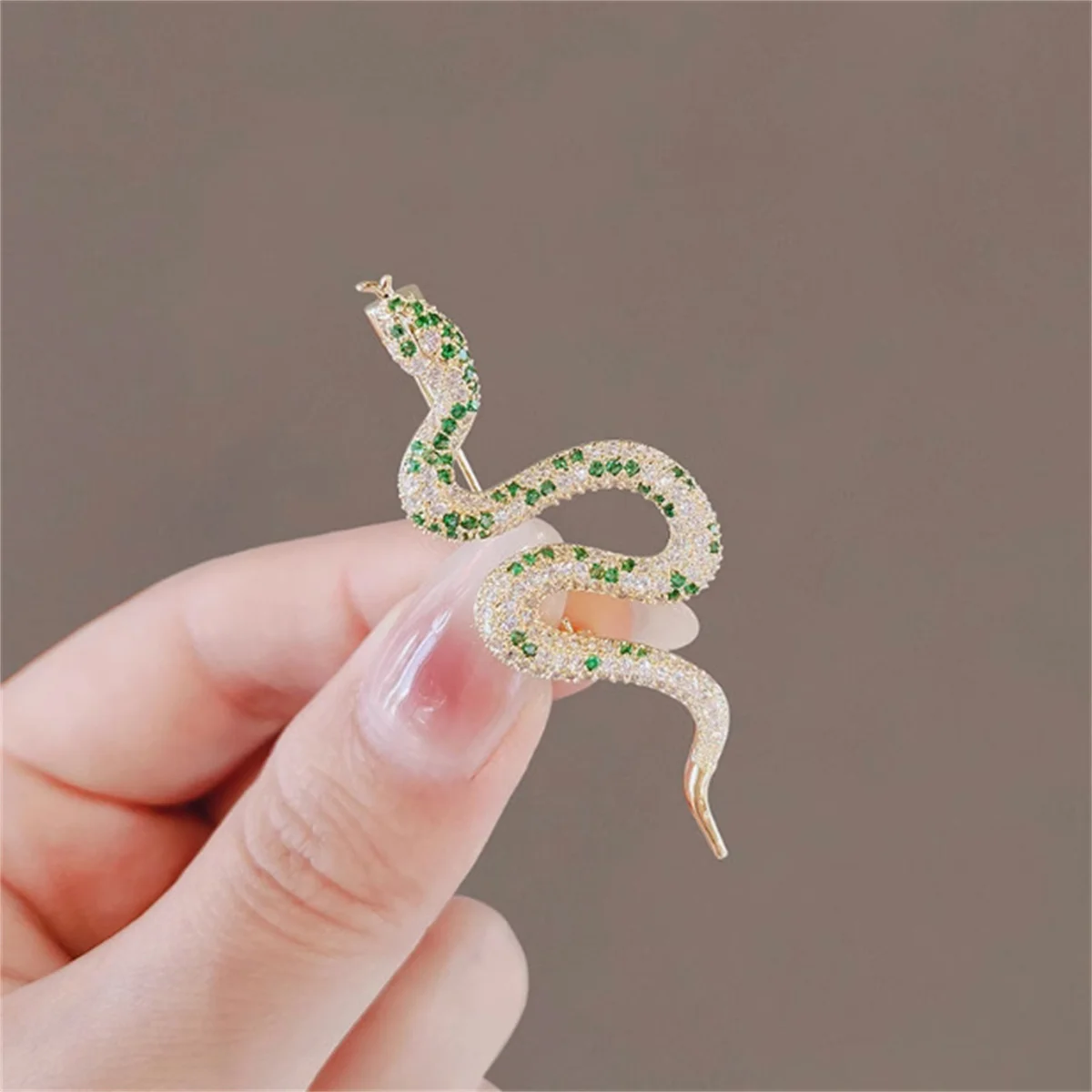 1Pc Retro Snake Brooch Punk Style Men's And Women's Inlaid Zircon Animal Brooch Jewelry Accessories Party Fashion Trend Gift