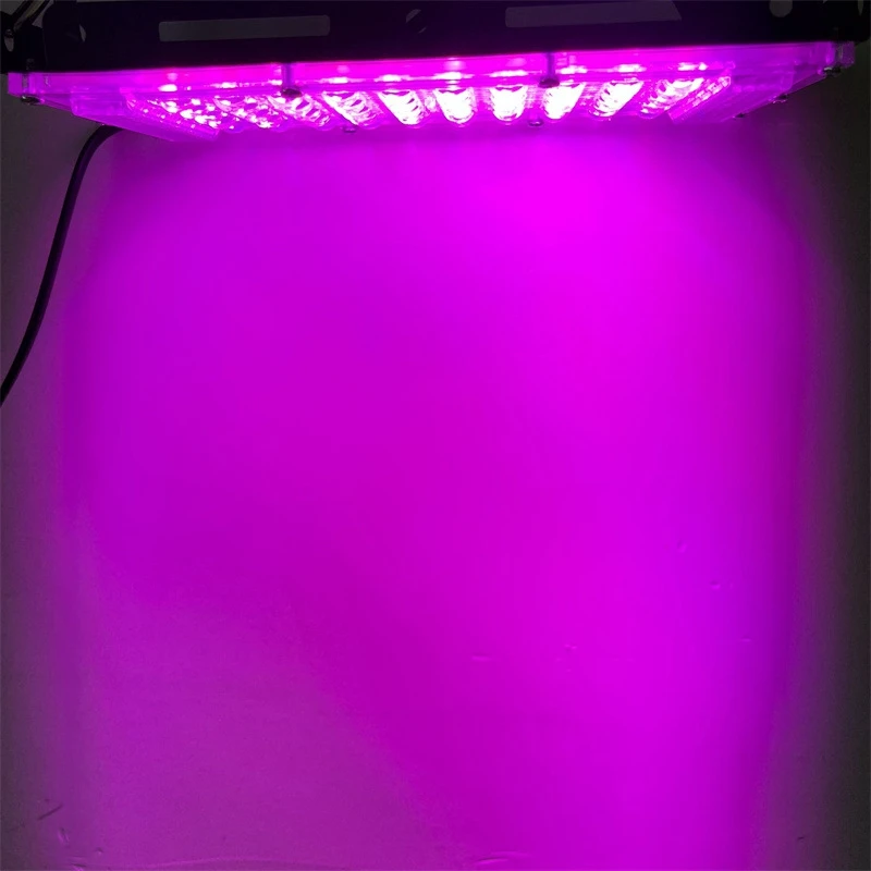 ไฟ LED Grow สเปกตรัมเต็มรูปแบบสำหรับพืชเต็นท์ดอกไม้สำหรับเพาะเมล็ดโคมไฟฟลัดไลท์กลางแจ้ง