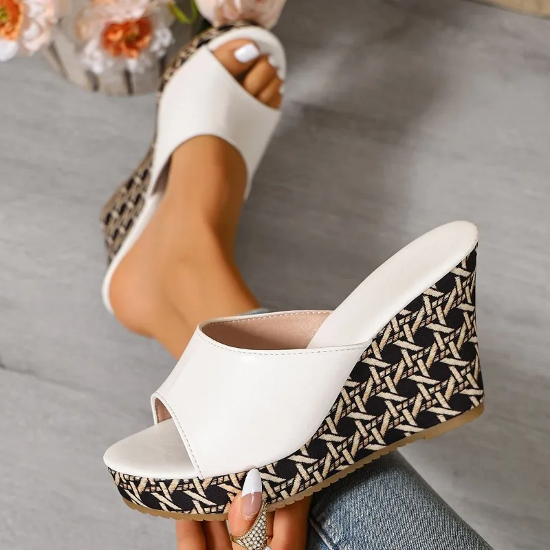 Summer Simple Fish Mouth Anti Slip Women's High Heels 2026 New Comfort Wear Resistant Casual Outdoor Women Shoes Сандали Женские