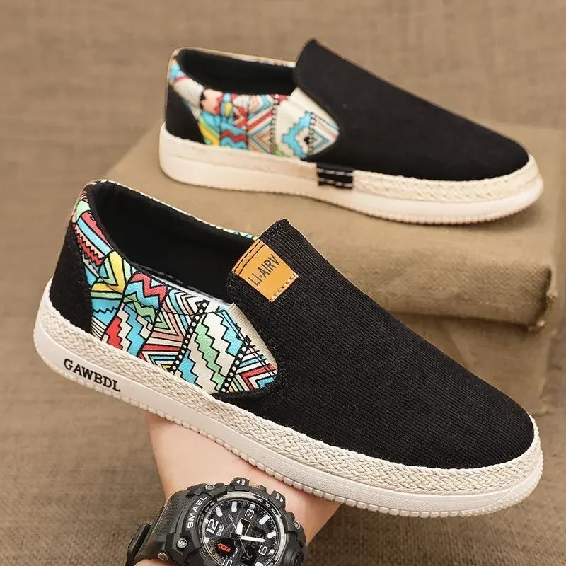 

2026 Men's New Sports Casual Canvas Shoes Spring Autumn Soft Soles Comfortable Non Slip Sneakers Fashion Youth Cloth Shoes