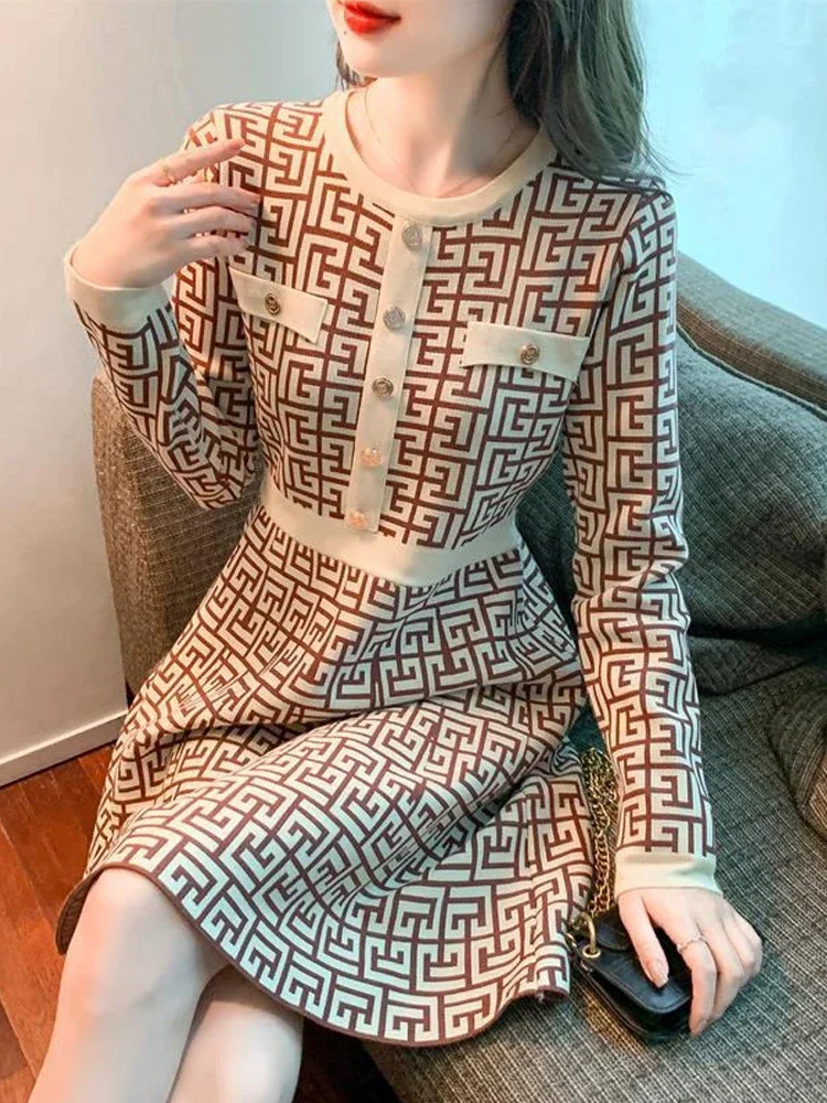 NMZM Winter Printed Knitted Women\'s Dress Sweater Long sleeved O-neck Fashion Slimming Dress Women\'s Dress Button