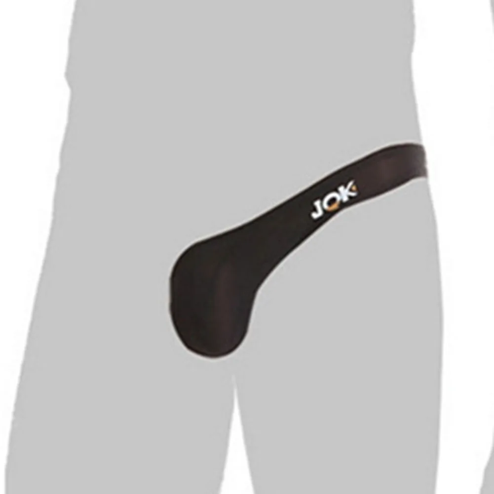 ملابس داخلية قابلة للتنفس للرجال مع حقيبة سراويل داخلية بلون سادة مناسبة للأنشطة اليومية