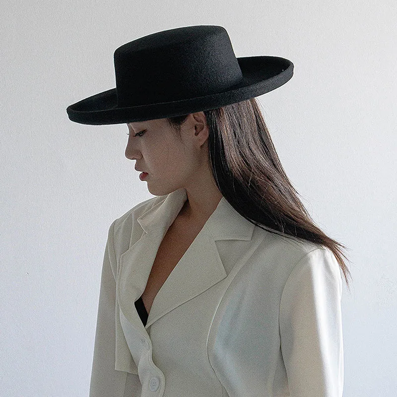 Classical Boater Hat Flat Top Hats Warm Winter Wool Fedora Hats for Women Men Up Brim Derby Performance Stage Church Ladies Hat