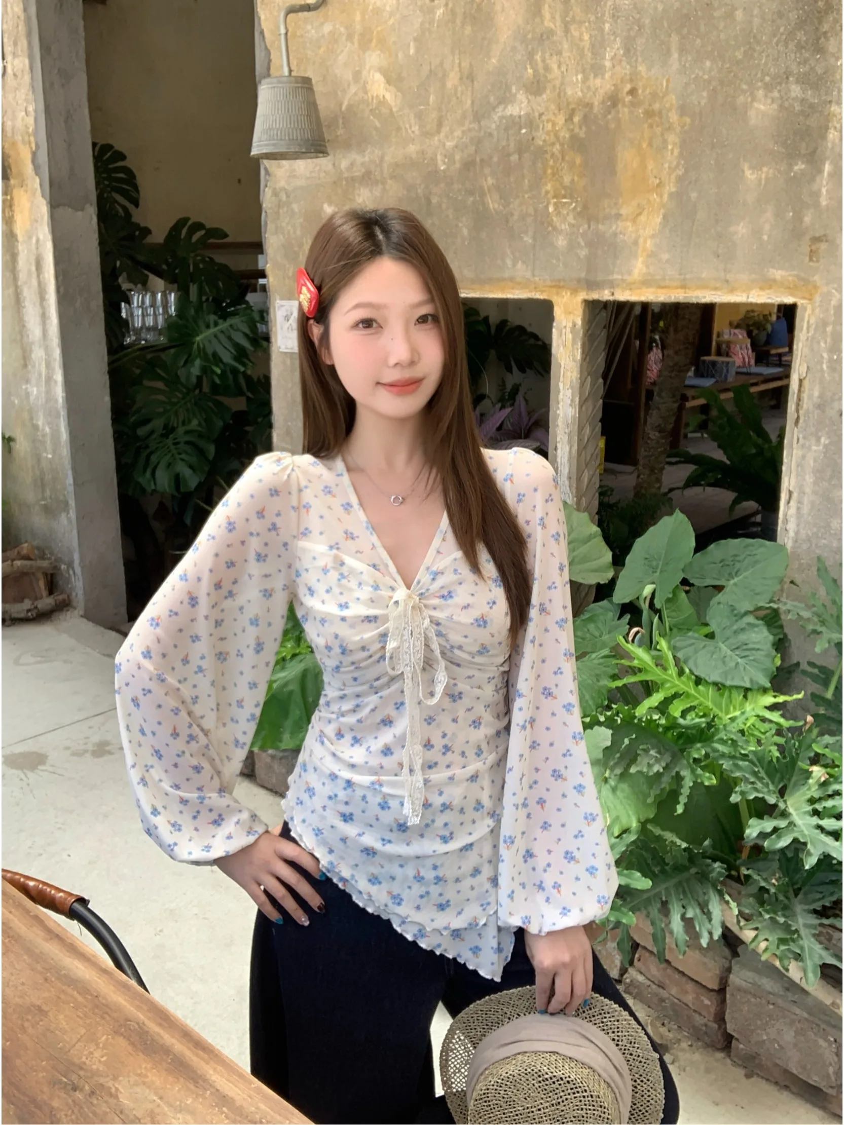 

plus Size Women's T-Shirt Long Sleeve Lace Floral V-Neck Slimming Design Belted Casual Spring Summer Fashion Korean Style
