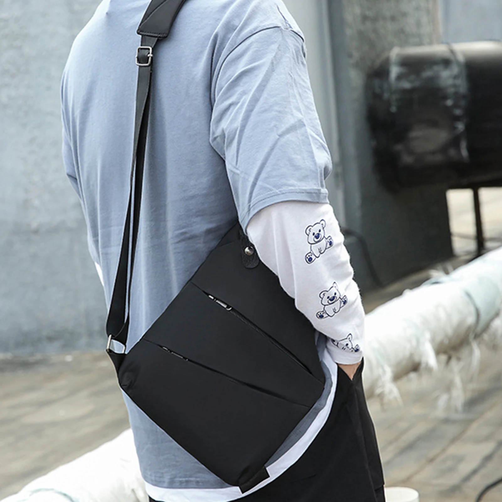 Men Canvas Messenger Bag Adjustable Shoulder Strap Anti-Theft Chest Bags for Outdoor Jogging Sports