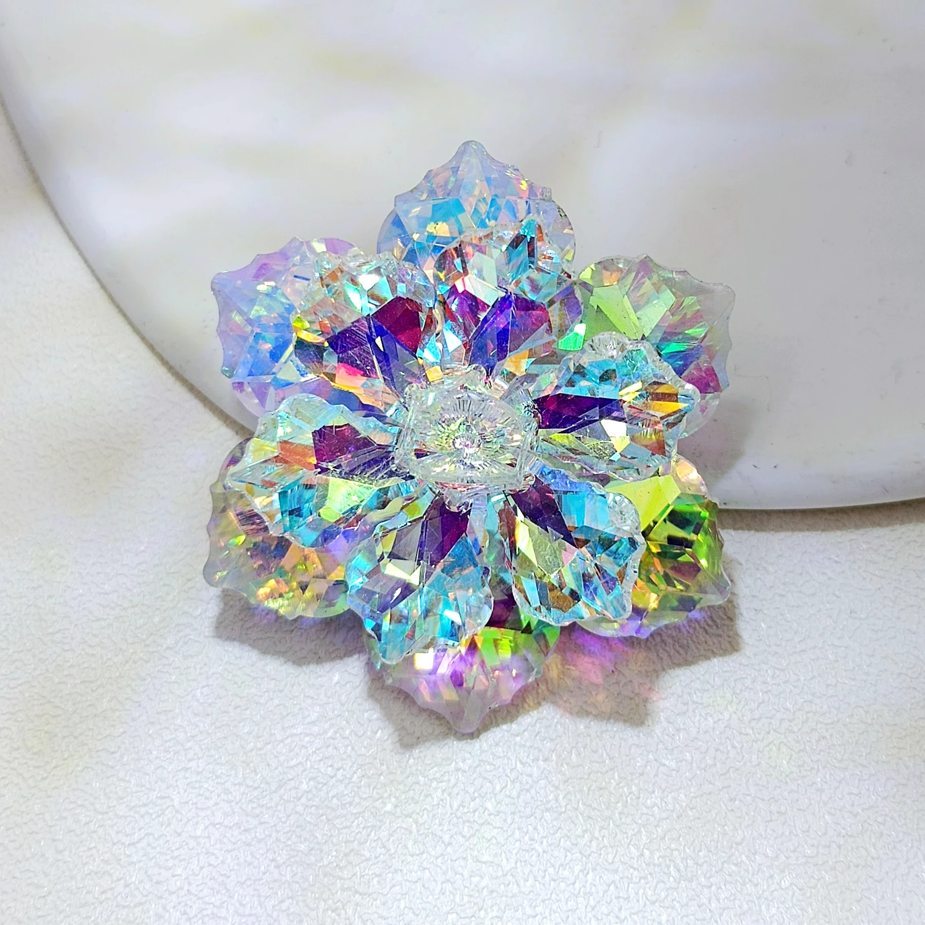 Fantastic Double Tiered Aurora Borealis Rhinestone Vitrail Floral Pin Broach Rainbow Colored Christmas Mothers Party Jewelry