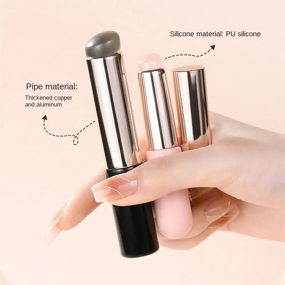 Lip Accessoire Lippenborstel Professionele Siliconen 3 Kleur Concealer Vegen Borstel Make-Up Tool Mini Lippenstift Vrouwen Schoonheid