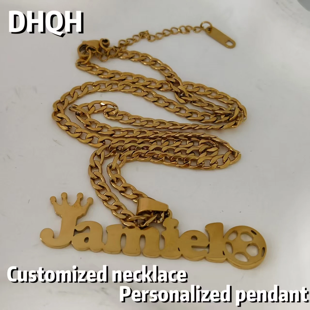 

DHQH Wholesale Customized Name Necklace Personalized Letter Pendant Christmas/Birthday Gift Factory Direct Sale Free Shipping