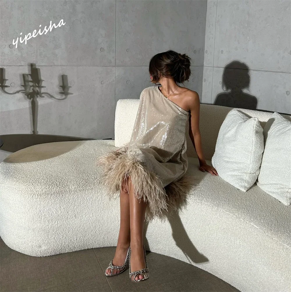 Yipeisha Elegant One-shoulder A-line Knee Length Cocktail Dresses Feathers Organza Customized Saudi Arabia