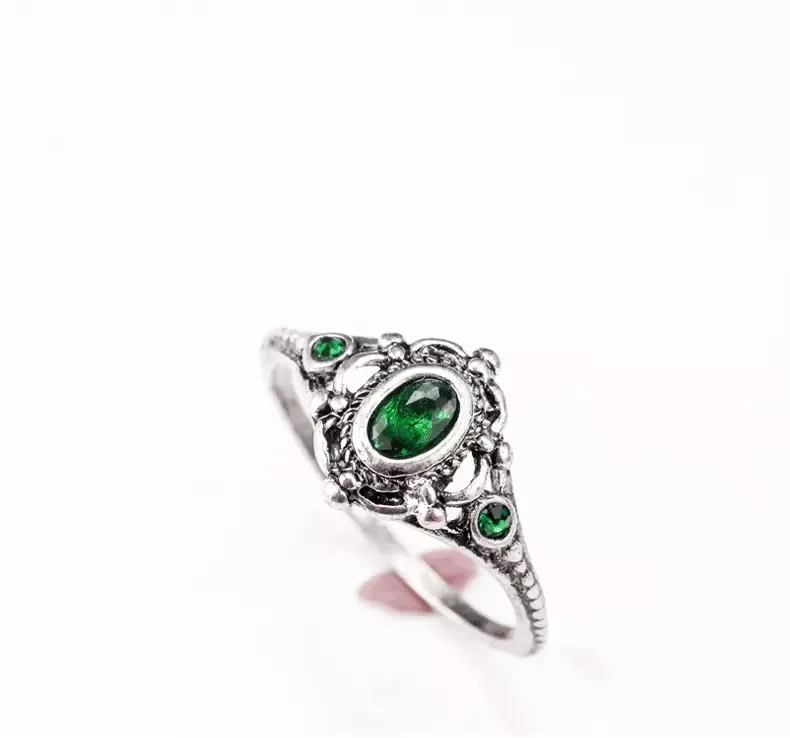 Vintage Silver Color Green Stone Crystal Rings for Women Girl's Retro Rings Engagement Wedding Ring Party Jewelry