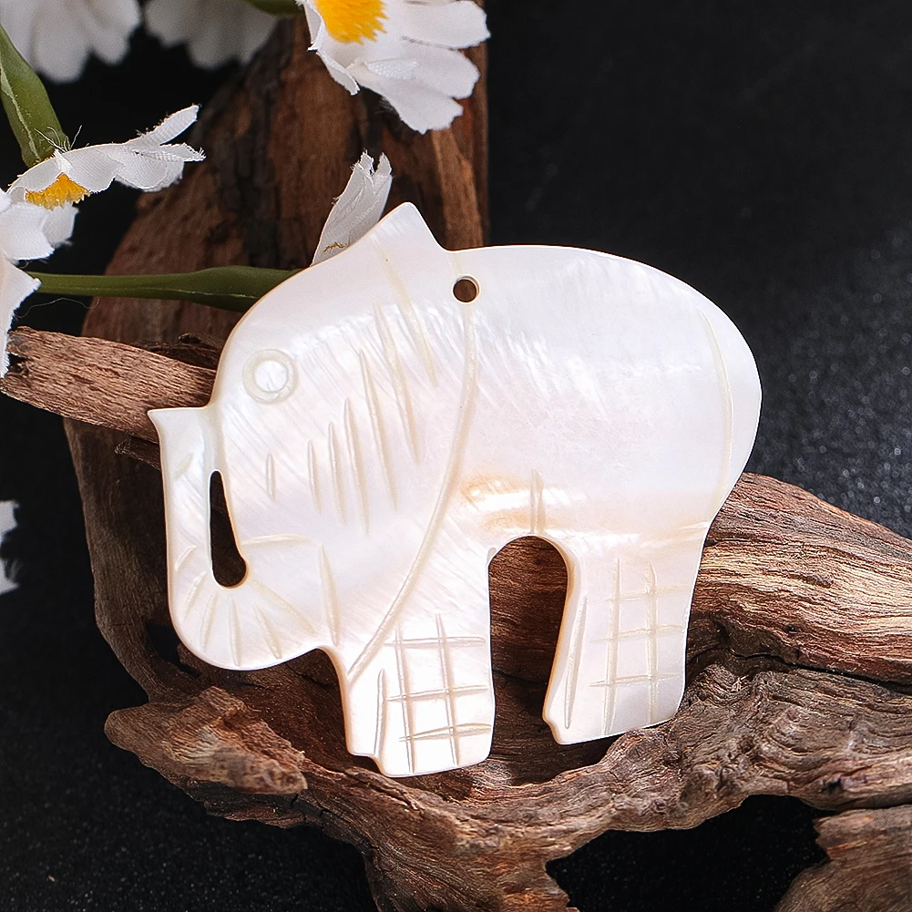 42mm*45mm Natural Mother of Pearl Elephant Pendant Melon Seed Button Diy Necklace Jewellery Accessories Backpack Charm