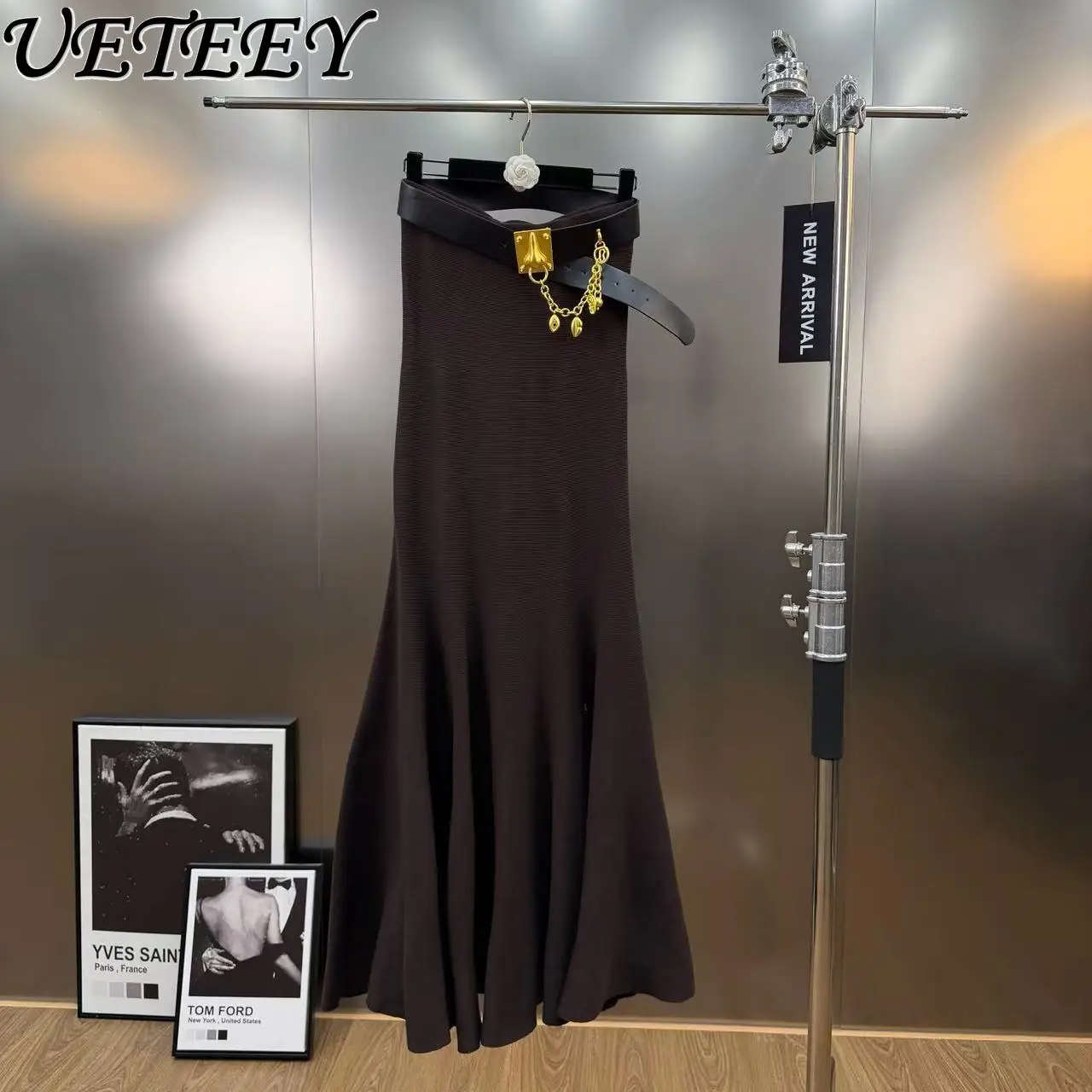 Rok Rajut Ekor Ikan Berhias Sabuk Heavy-duty Musim Dingin, Rok Panjang Slim Warna Solid Berpinggang Tinggi yang Elegan untuk Wanita