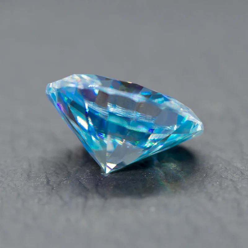 Batu Moissanite biru es warna Oval Cut Lab dibuat batu permata sintetis lulus penguji berlian dilengkapi dengan sertifikat GRA