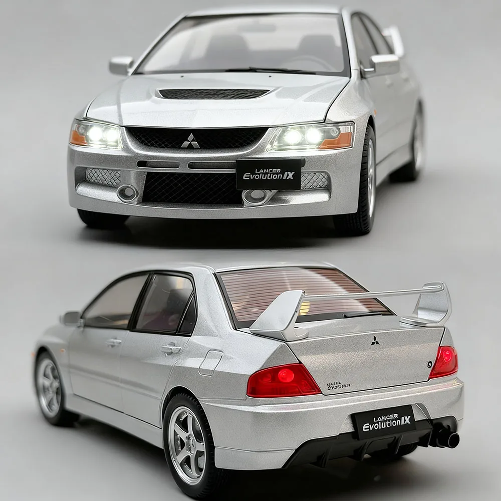 

1:24 EVO9 M3 Миниатюрная игрушечная модель автомобиля Металлическая литая под давлением Изысканные внутренние двери с открытым отверстием Амортизирующая модель Орнамент