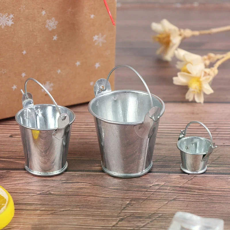 1Pcs 1:12 인형 집 미니어처 금속 양동이 모델 미니 주방 가구 액세서리 인형 집 장식 어린이 놀이 장난감 선물