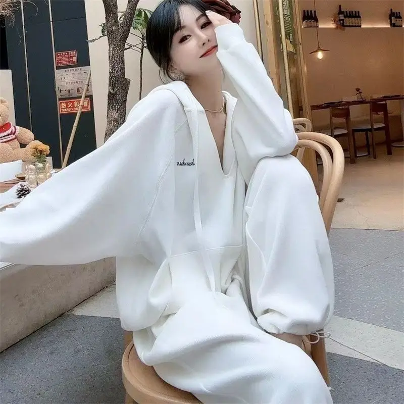 

Tiktok Hot Selling Hoodie Set Women New Embroidery Korean Version of Loose Fashion Design Sense Two-piece Set Loungewear Women