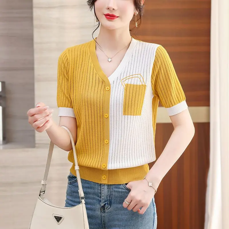 Summer Temperament Lady Contrast Color Knitted Tops Korean Fashionable Short Sleeve Button Sweaters Cardigan Women\'s Clothing