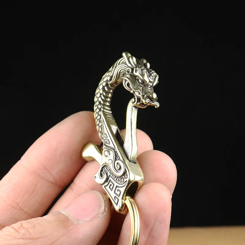 Vintage Brass Zodiac Dragon Head Keychain Antique Copper Dragon Carabiners Key Chains Men Waist Buckle Car Keys Holder Gifts