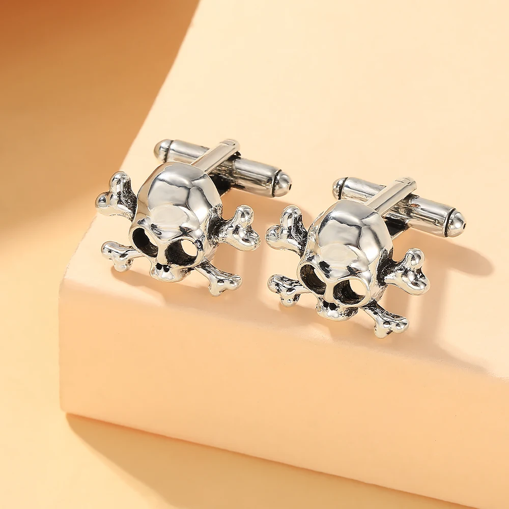 Personality Sinister Skull Cufflinks Skeleton Head Mens Cuff Links For Shirt Suit Tuxedo Blouse Sleeve Button