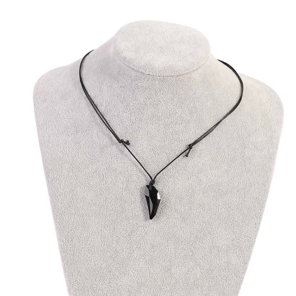 Shiny Fine Polished Black Sapphire Austrian Crystal 18K Plated Wolf Tooth Pendant Necklace Adjustable Length Couple Accessories