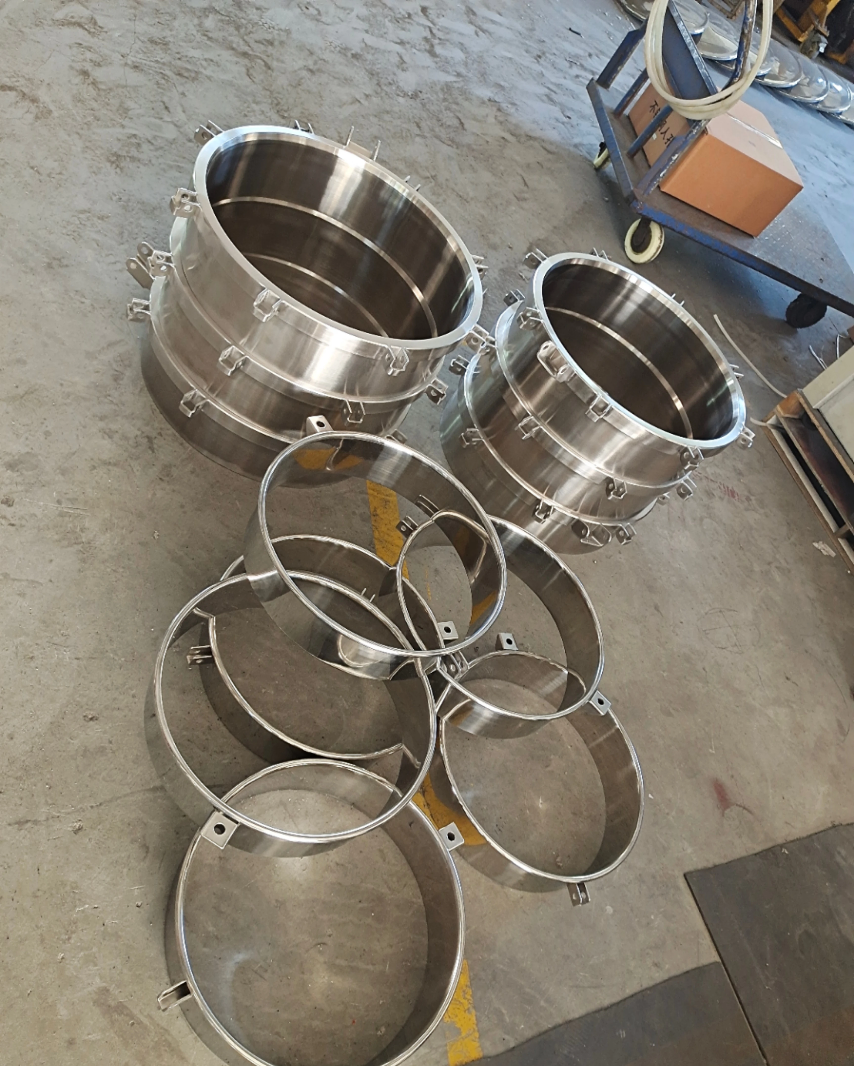 stainless steel 304 316L sanitary tank Inwards Opening Oval Manhole Cover for Pressure Vessels