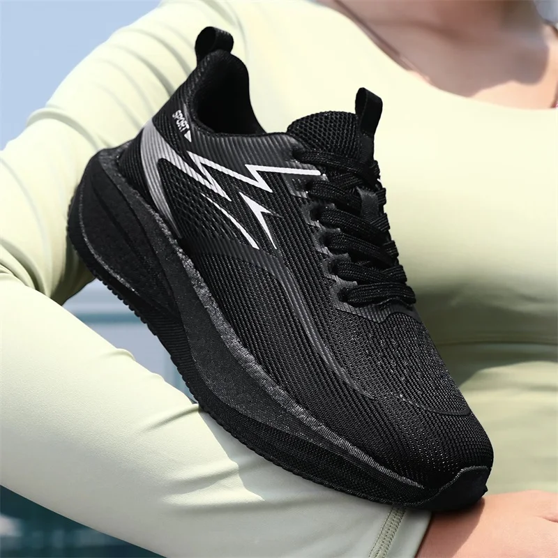 Marathon Men‘s Running Shoes Carbon Board Sports Shoes Sneakers Men Walking Comfortable Lightweight Women's Athletic Sneakers - view 4