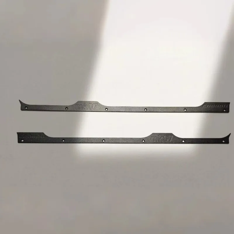 

Metal Side Skirt Guard for 1:7 Scale Rock Crawler Truck Relaloo KM07 RC Car Option part