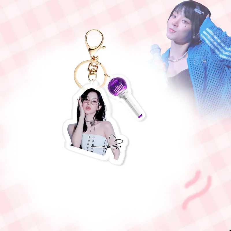 Kpop GIDLE Keychain para meninas, chaveiro acrílico, decoração de pingente de saco, coreano Girl Group, MIYEON MINNIE, SOYEON, YUQI, SHUHUA