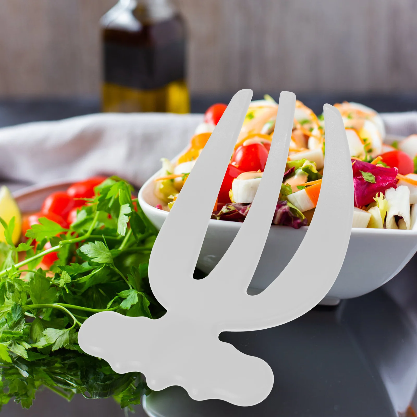 

2Pcs Plastic Salad Forks Reusable Salad Claws for Mixing Stirring Serving Kitchen Gadgets Non-Slip Grip Design