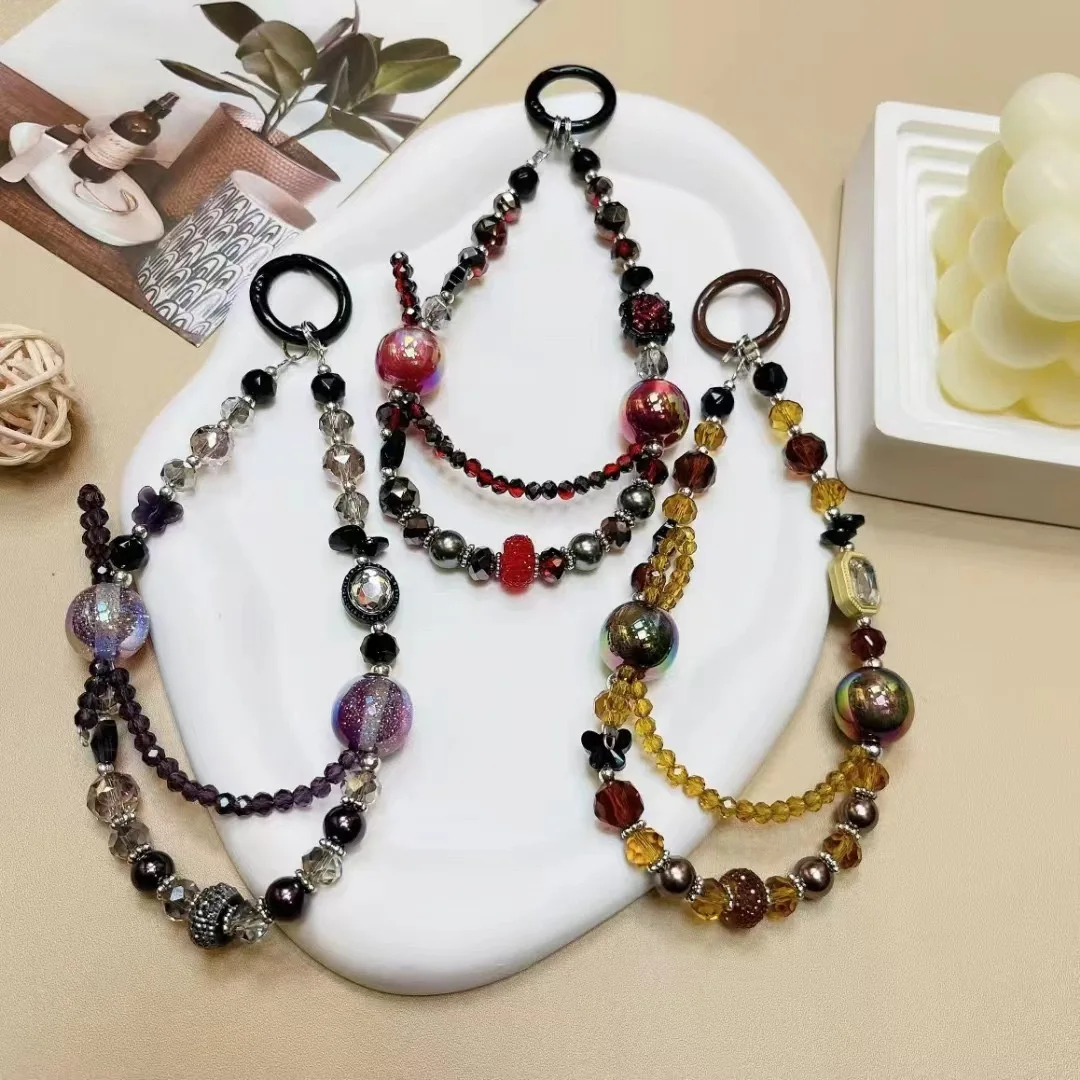 

Exquisite Butterfly Ins Niche Light Luxury Pendant Boutique Handmade Bead High-end Fashion Mobile Phone Universal Hanging Rope