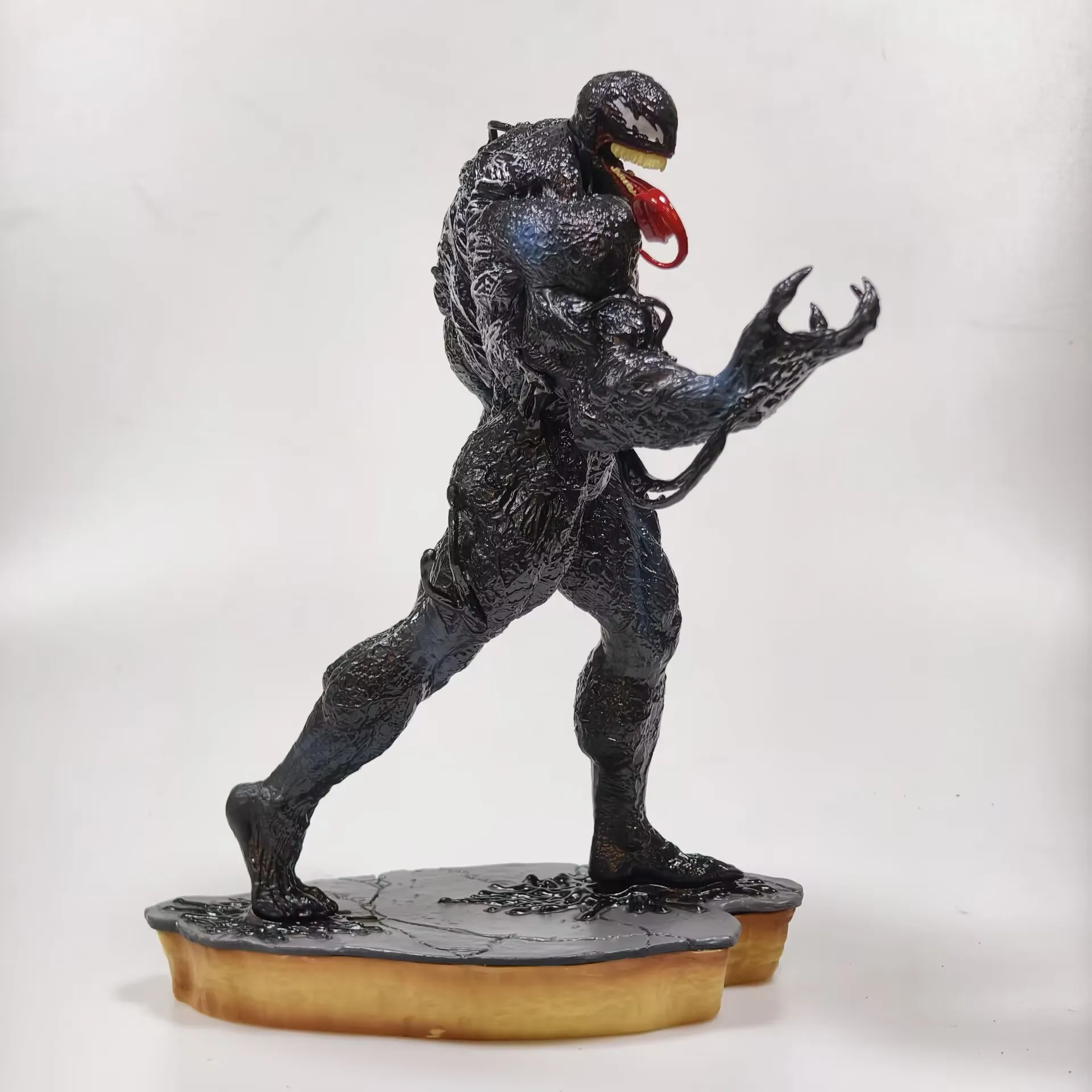 2025 منتج جديد شعبي 30 سنتيمتر السم الأحمر اليدوية ، السم الأسود لتقوم بها بنفسك سطح المكتب زينة زخرفية هدية الكريسماس