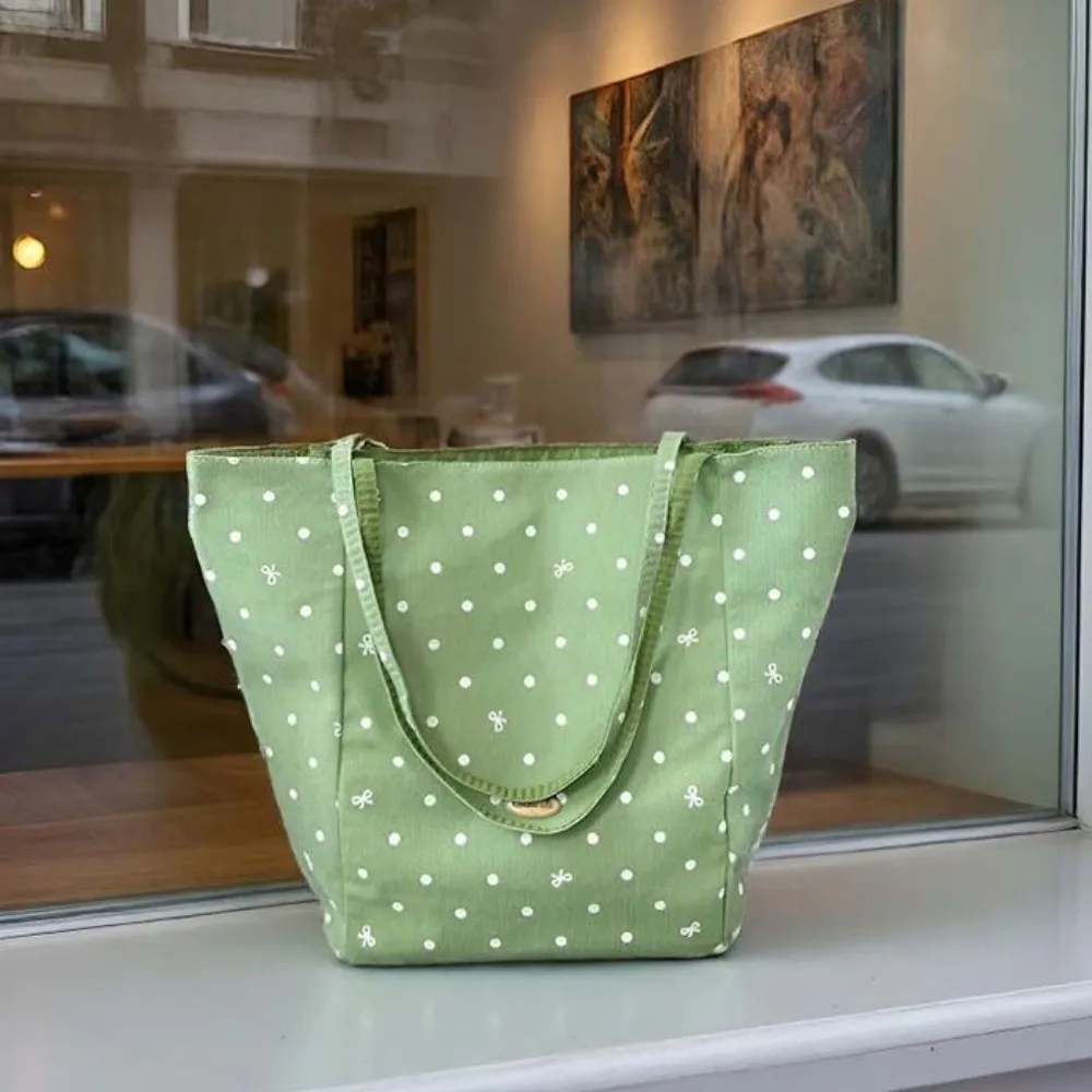 Lightweight Polka Dot Tote Foldable Soft Fabric Canvas Shoulder Bag Pastel Colors Inner Pocket Double-sided Cloth Handbag