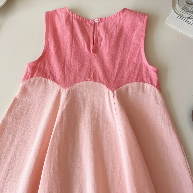 Modne dziewczyny czysta bawełniany Tank Top Princess Dress 2024 lato New Baby bez rękawów modna sukienka kolorowy Patchwork