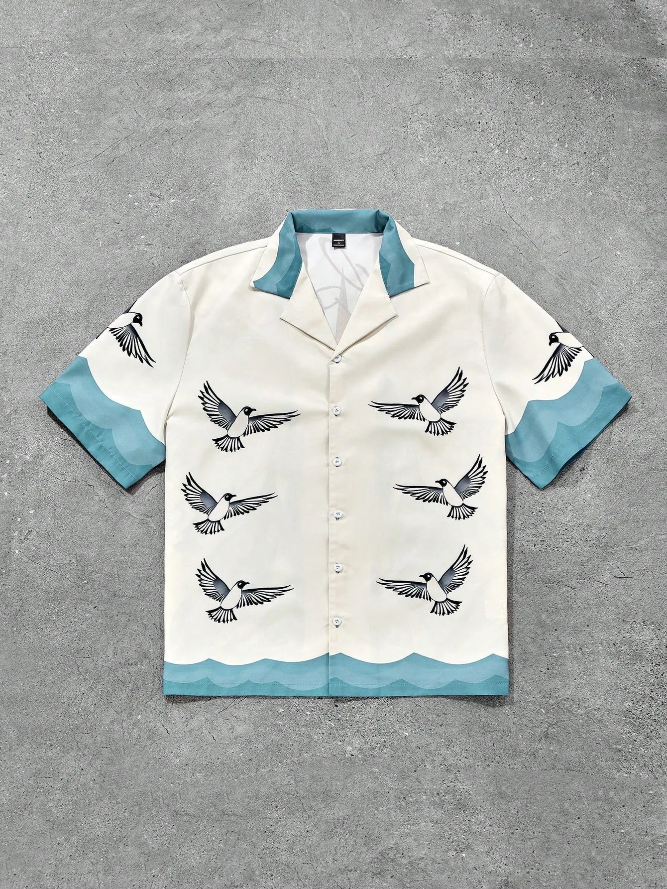 

Новая мужская рубашка с короткими рукавами на лето 2025 имеет повседневный модный удобный и мягкий 3D-принт.