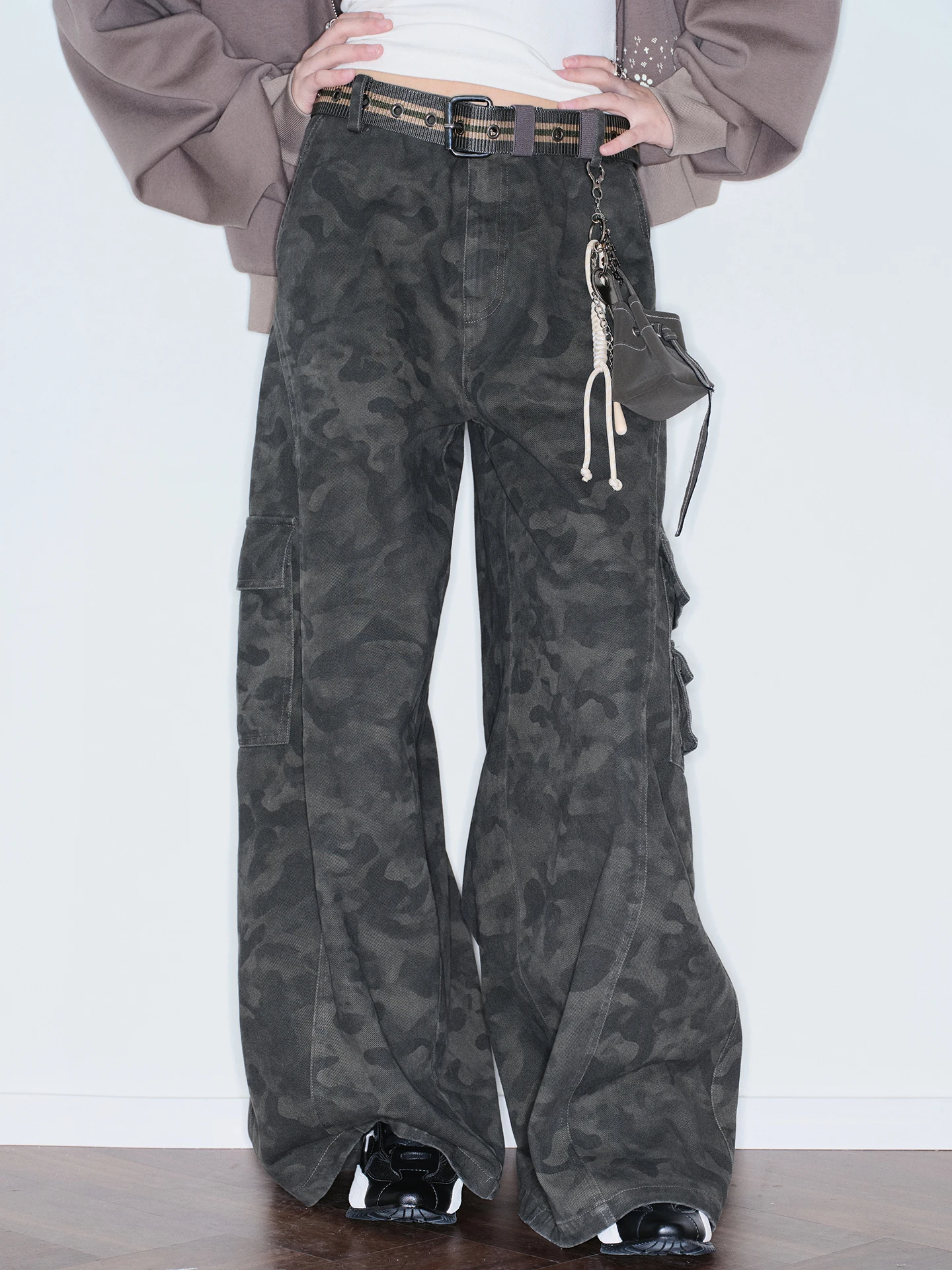 

Original Design Camouflage Wide Leg Pants Women's Long Trousers Punk Sle l Waist Button Cotton Casual Pants