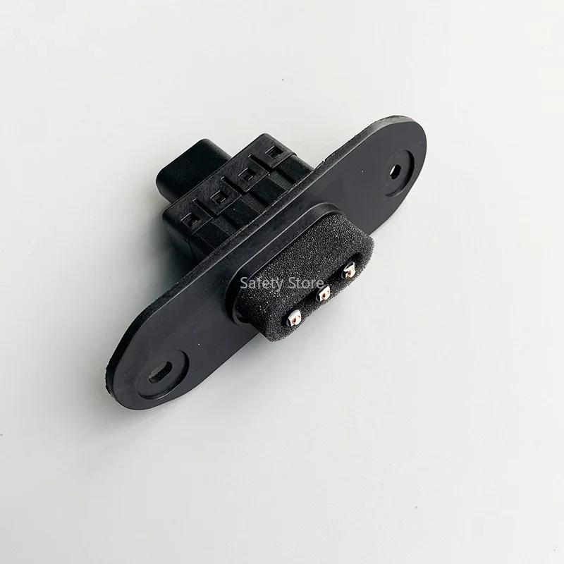 Suitable for the lock block of the door contactor in the new generation of door contact switches on New Transit Touareg