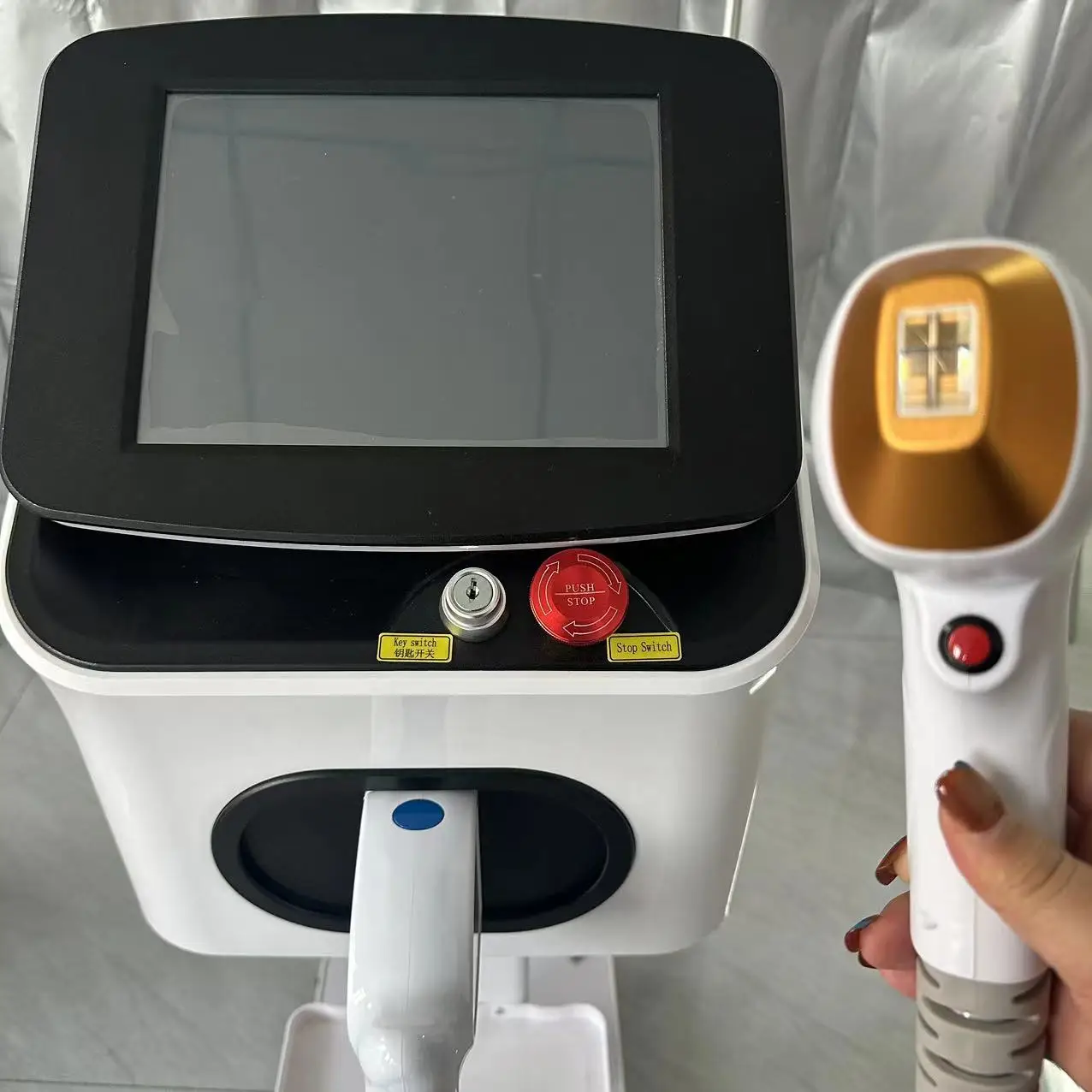 Professional Laser Hair Removal Machine Ice Platinum 3 Wavelength 808Nm 755Nm 1064Nm Painless Diode Beauty machine