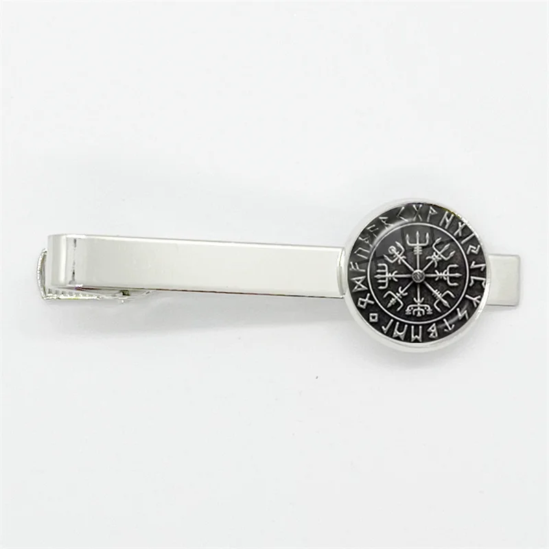 بوصلة فايكنغ رونية ثلاثية الثالوث القديمة ، مشبك ربطة عنق زجاجي بنمط رمز أودين ، مشابك ربطة عنق بلون فضي للرجال ، مجوهرات ساحرة ، جديدة #1