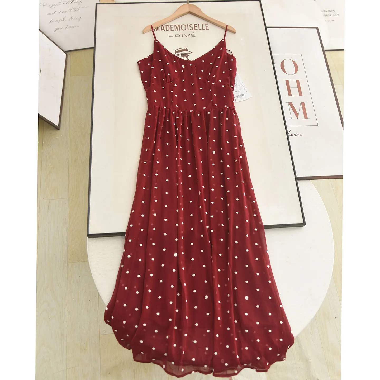 Summer 2026 New Style Bird Red Polka Dot V-neck Halter Dress Vacation Vibes White Enhancing Slimming Effect Women's Dress