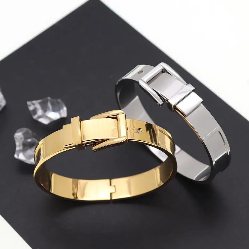 

Fashion Niche Design Belt Buckle Design Jewelry Bracelet Stainless Steel Material 18k PVD Electroplating Waterproof Bracelet