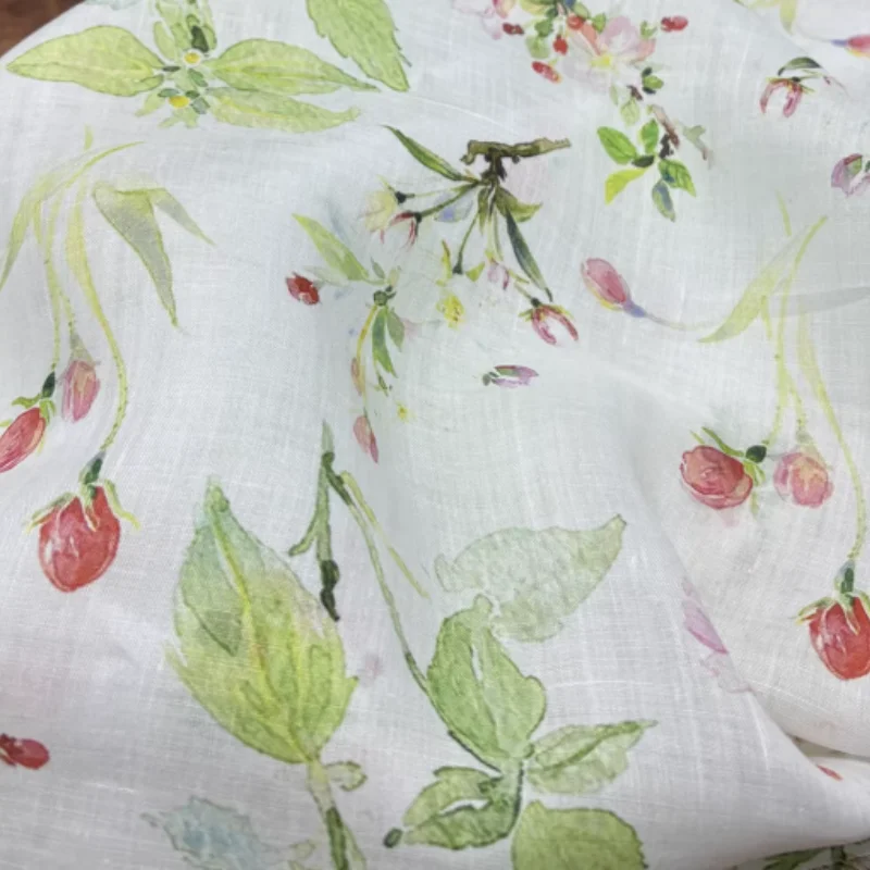

White printed ramie fabric, used to make breathable shirts, dresses, and other clothing fabrics.
