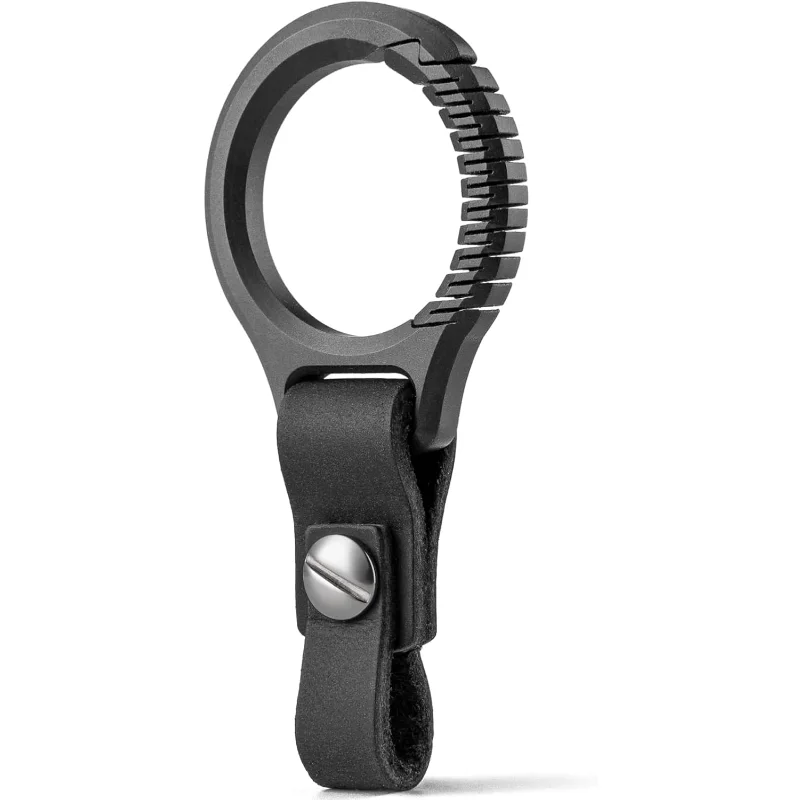 

FEGVE Car Key Fob Keychain Holder, Titanium Key Chains Clip for Car keys, Leather Keychain for Men, with Screwdriver