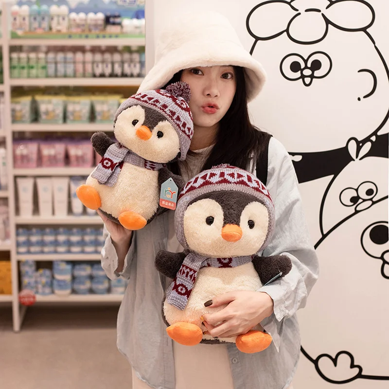 25cm/30cm/35cm Sweet Cute Winter Dressed Up Cartoon Penguin Plush Doll Soft Fluffy Knitted Scarf Hat Penguin Doll Nice Gift